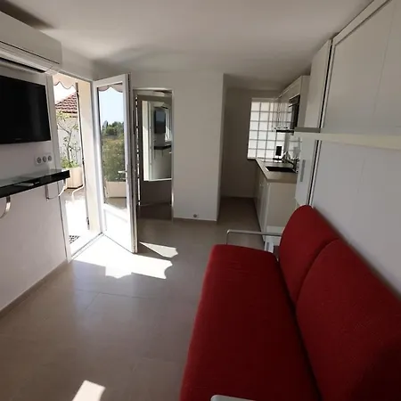 Appartement 15th - Joli Acces Independant Dans Maison